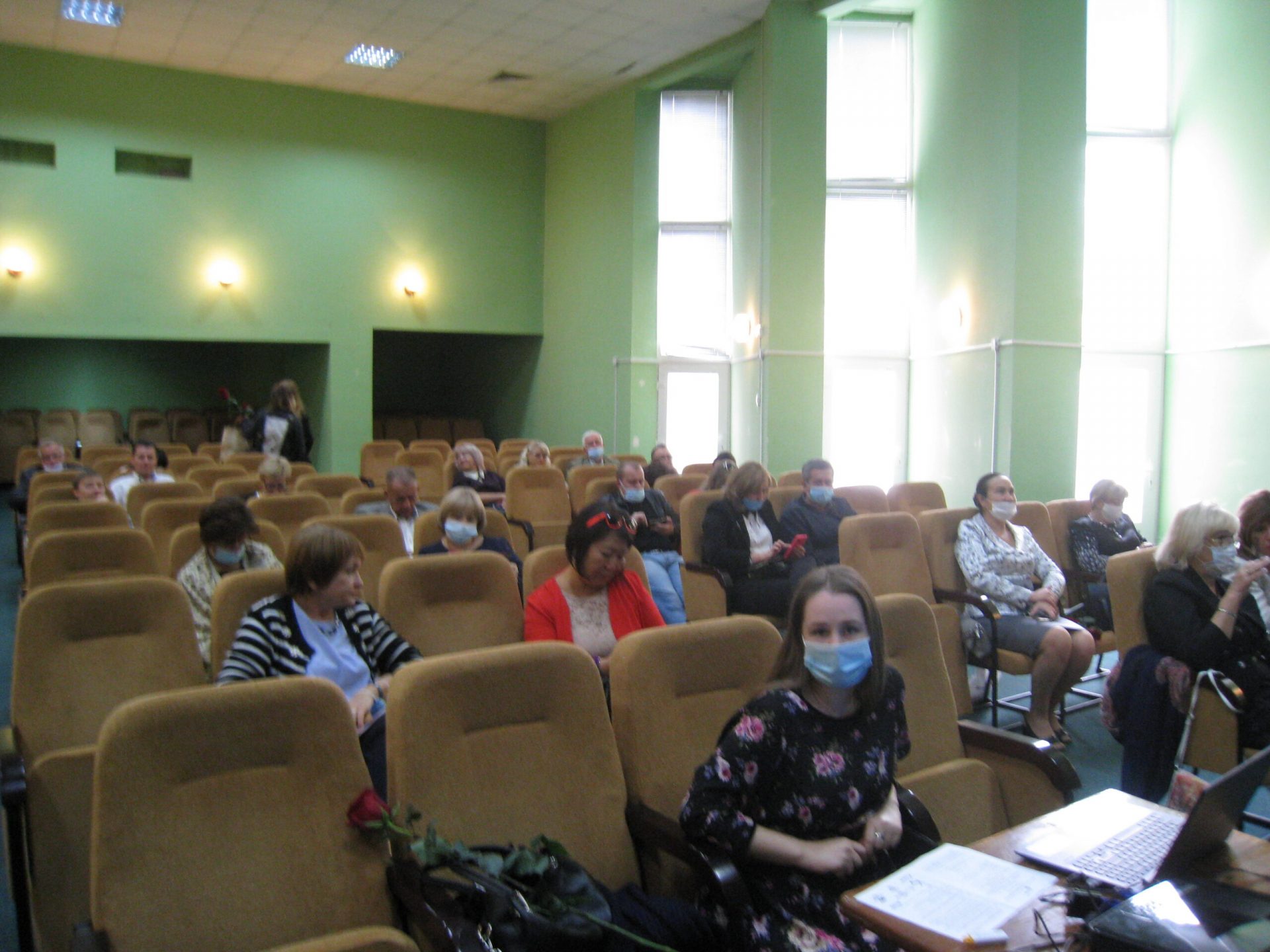 Начальник Державної служби з лікарських засобів та контролю за ...